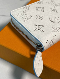 Кошелек Louis Vuitton