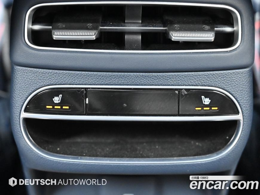 Genesis GV70 2.5T Бензин AWD (08.2021)