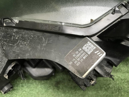 Фара правая Mazda CX-5 2 (2017-2021) LED