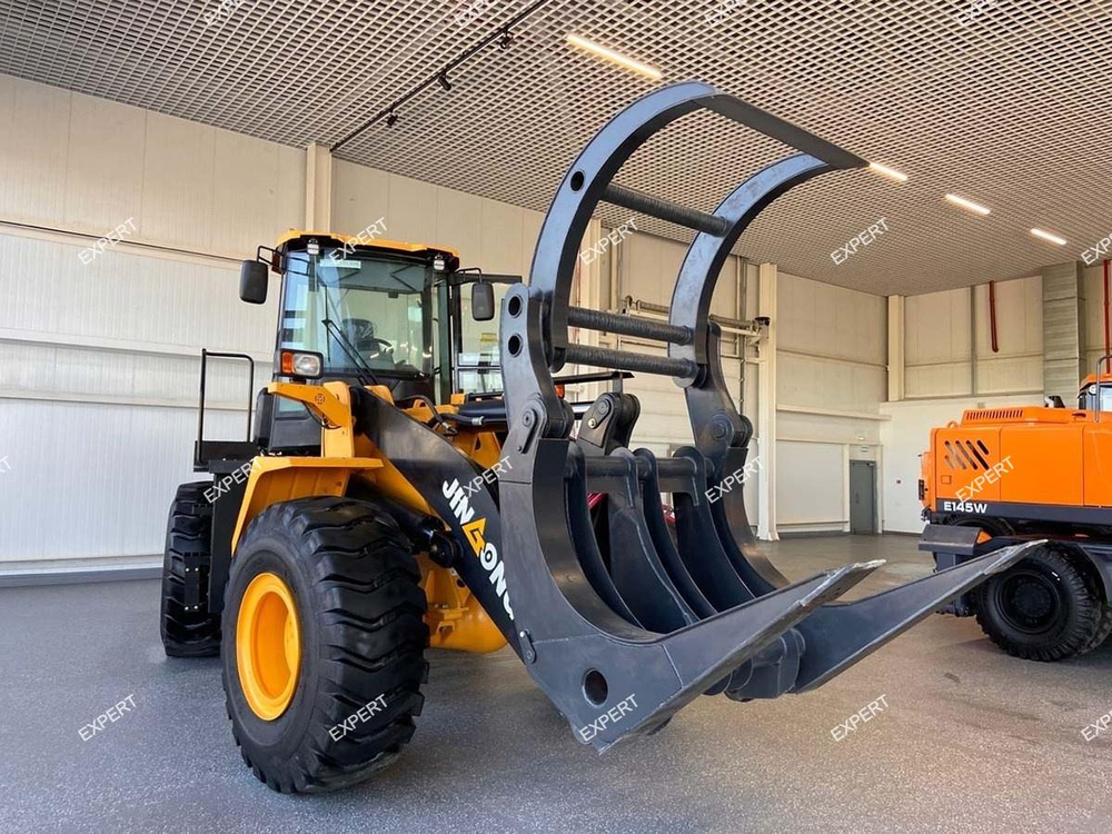 Бревнозахват на Фронтальный погрузчик Doosan