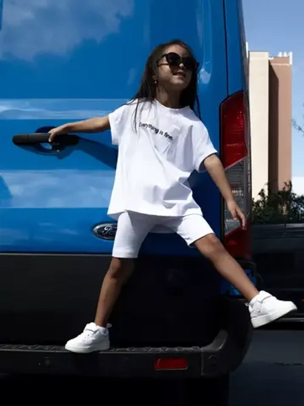 Костюм для девочки, футболка и велосипедки