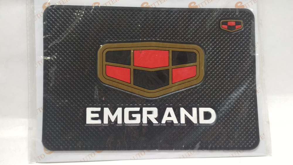 EMGRAND / ЛЮКС Коврик на панель (1 шт.)