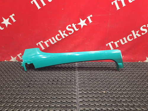 Накладка стойки лобового стекла левой 2017 г.