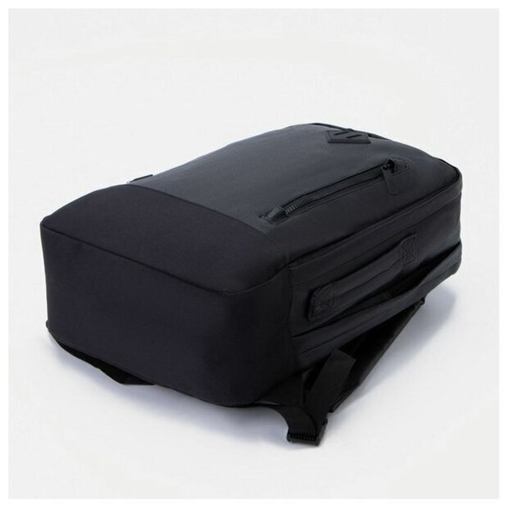 Рюкзак BRAUBERG молодежный с отделением для ноутбука, "Квадро", искуственная кожа, черный, 44х29х13 см, 227088