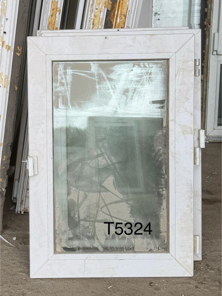 Створка Пластиковая Б/У 74(в) х 50(ш)