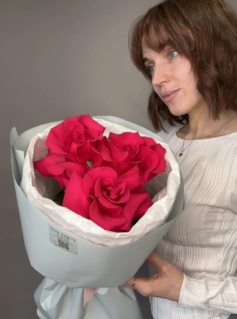 Малиновые французские розы (3шт) 