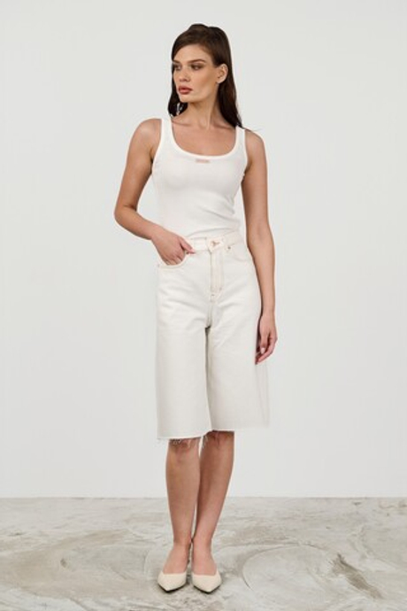 Майка на широких бретелях