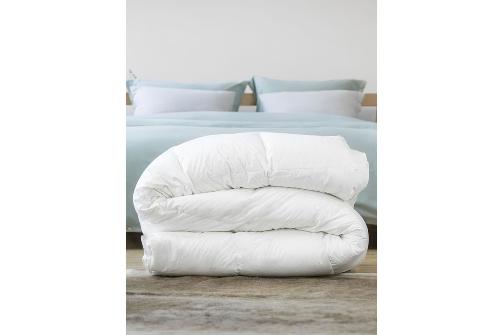 Одеяло GoodNight Organic искусcтвенный лебяжий пух/тик 300 гр/м2 1,5 сп. (140х205)