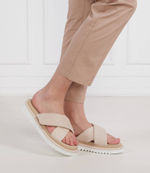 Кожаные шлепанцы Marc Cain - бежевый(UB SG.14 L22)