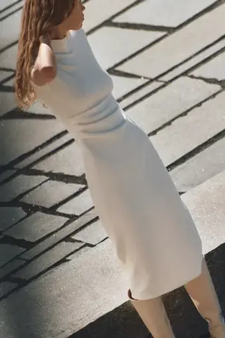 ZARA ПЛАТЬЕ МИДИ ИЗ ЭЛАСТИЧНОГО ТРИКОТАЖА, ЭКРЮ
