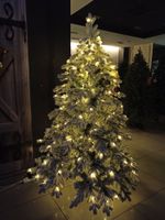 Ель заснеженная «Аляска» с 2в1 встроенной гирляндой (Литая+пвх) 270 см / 2,7 м