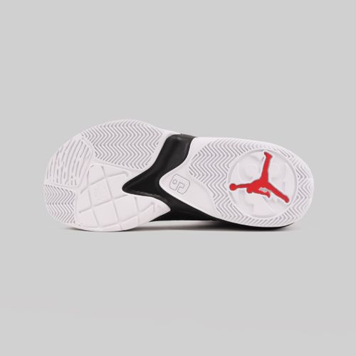 Кроссовки Jordan Max Aura 3 артикул:CZ4167-161 - купить в магазине Дайс