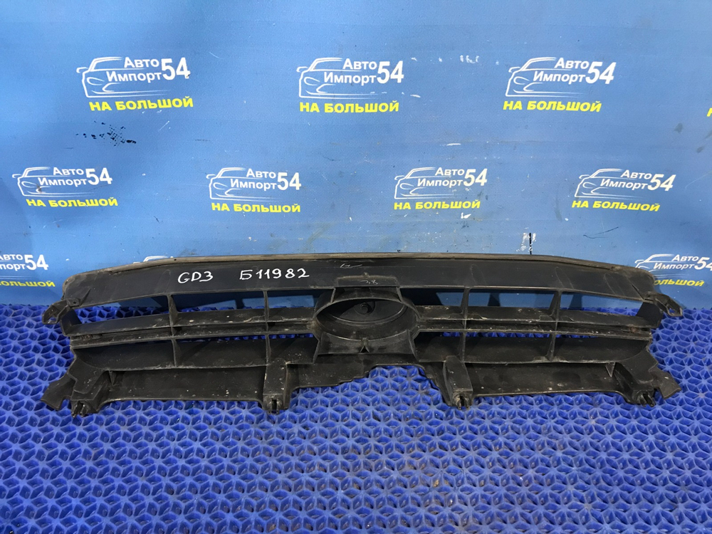 Решетка радиатора SUBARU IMPREZA 2002-2005