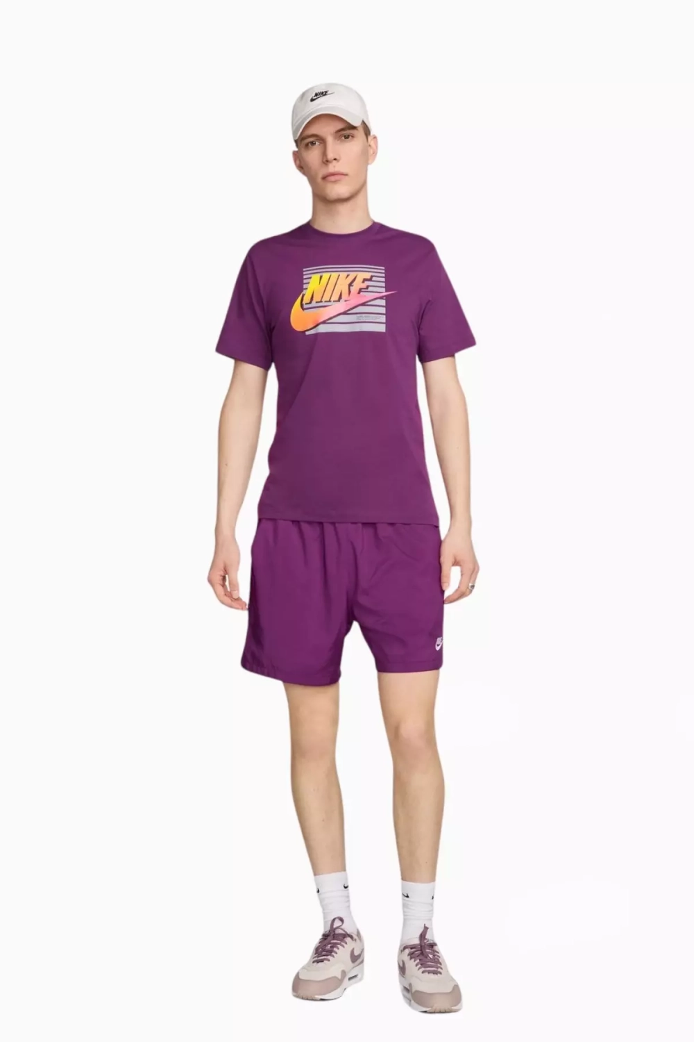 Футболка Nike Sportswear