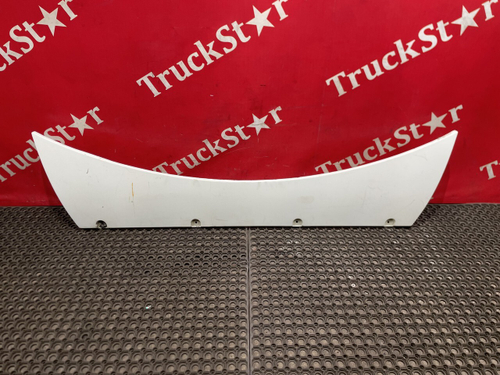Спойлер кабины верхний