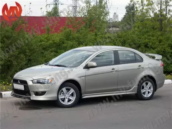 Зубатка между передними клыками для Mitsubishi Lancer 10