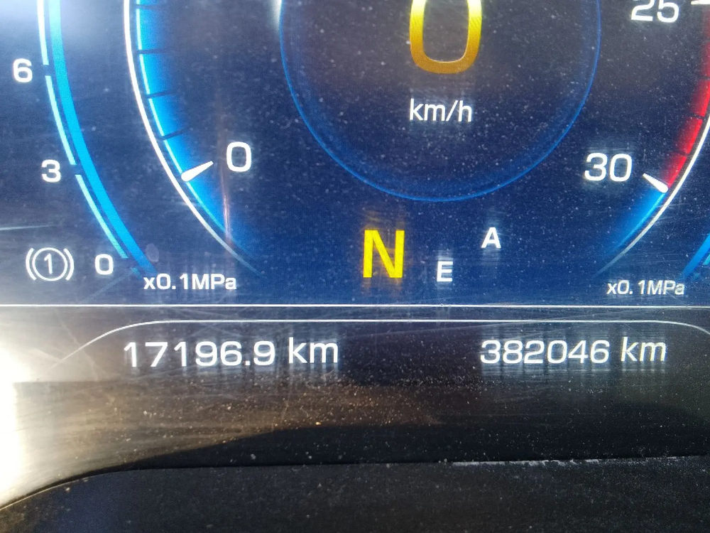 FAW J7 4x2 Седельный тягач CA4180P77K25E5 (Дизельный, 12,5 л, 553 л.с., АТ)