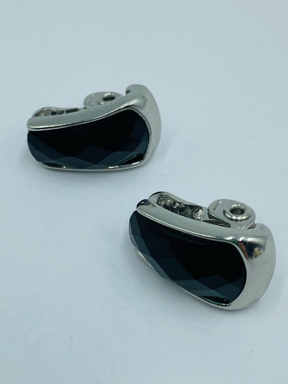 Черные клипсы JJG