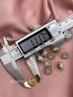 Пуговицы цветок белые золотистые со стразами в стиле ван кл