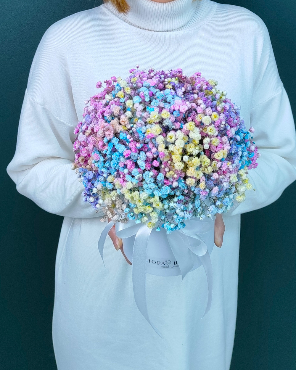 Радужная гипсофила в коробке(00390)