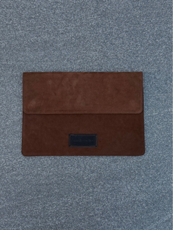 Laptop case brown mishka