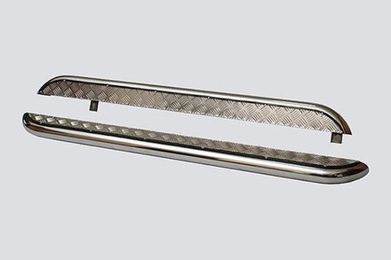 Пороги с алюминиевым листом (Ø=63,5 мм), Chevrolet Niva (- 03.2009) (нержавеющая сталь)