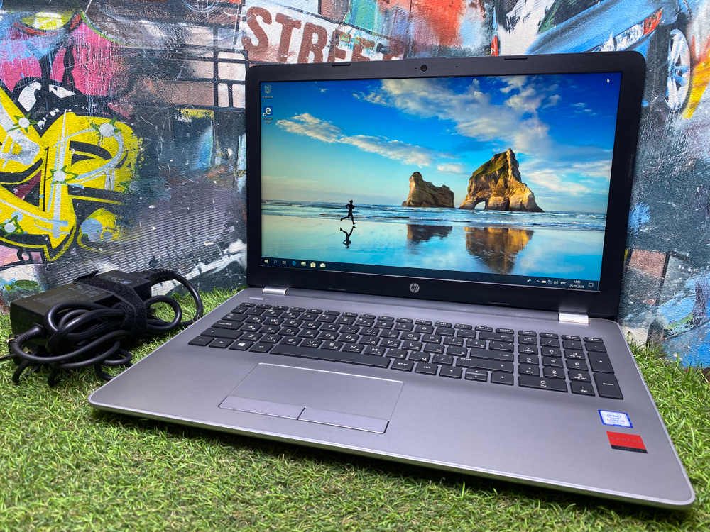 Ноутбук HP i5-7/12Gb/FHD/3168NGW/Windows 11