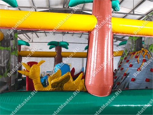 Надувной батут "Ущелье динозавра"