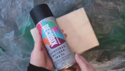 Грунтовка черная в баллончике матовая акриловая - аэрозольный грунт Decorix объем 520 мл