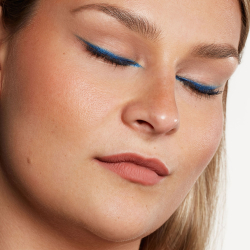 ZOEVA Velvet Love Eyeliner Pencil - подводка для глаз, 1,2 g