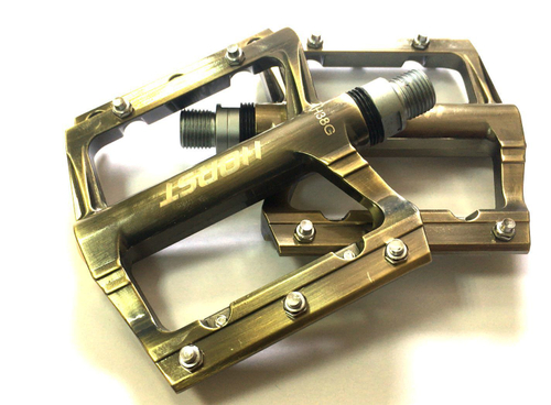 Педали алюминий H38G широкие, ось Cr-Mo на промах+1DU, 90*105*7мм, 380 г электр. золотист. HORST