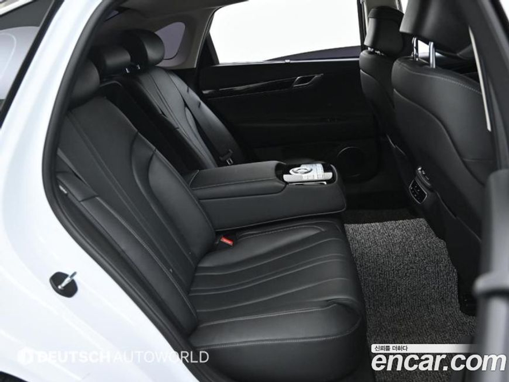 Genesis G80 (RG3) Бензин 2.5 Turbo 2WD (06.2021)
