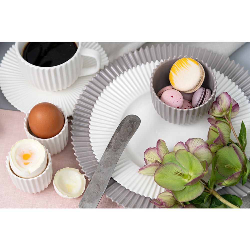 Набор из двух подставок для яиц белого цвета из коллекции Edge, S