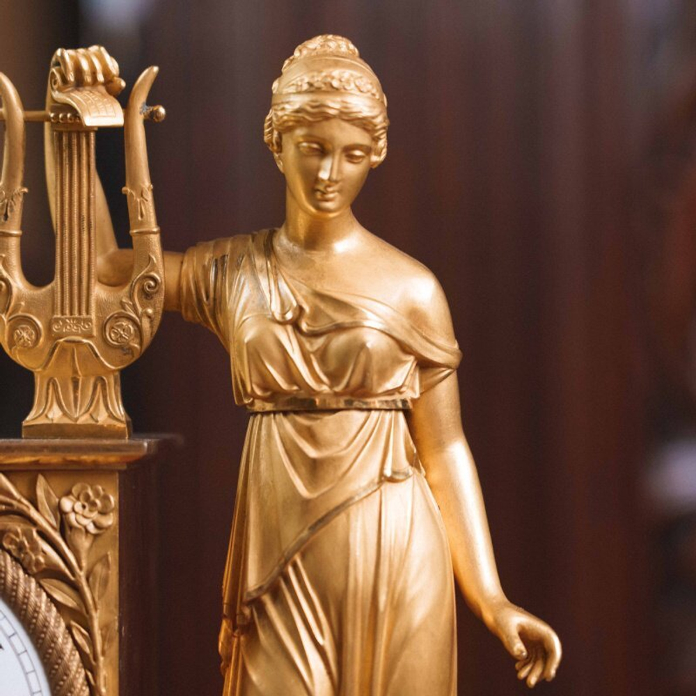 Кабинетные часы в стиле Ампир