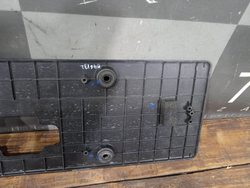 Площадка гос. номера задняя Geely Tugella 19-нв Б/У Оригинал 5060024600