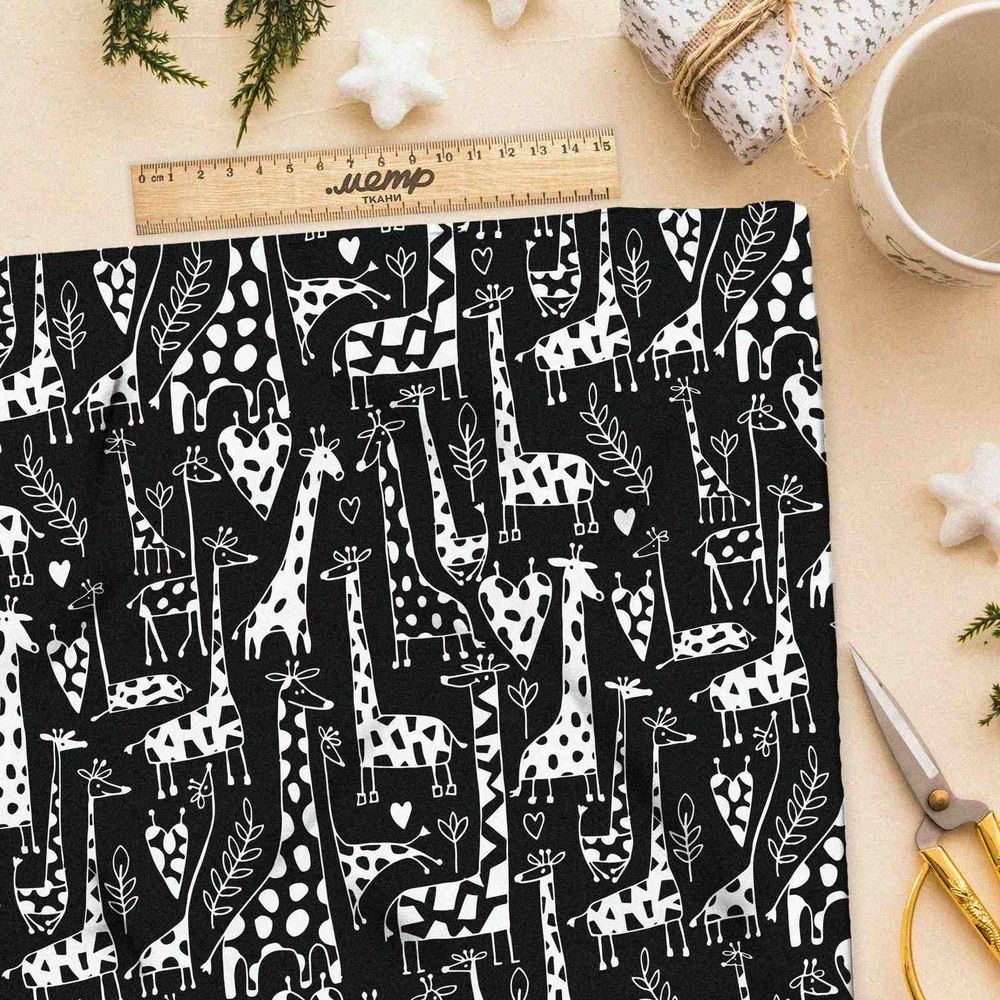 Ткань таффета черно-белые жирафики