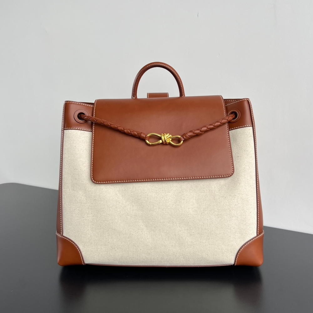 Bottega Veneta Large Andiamo Backpack 48 cm