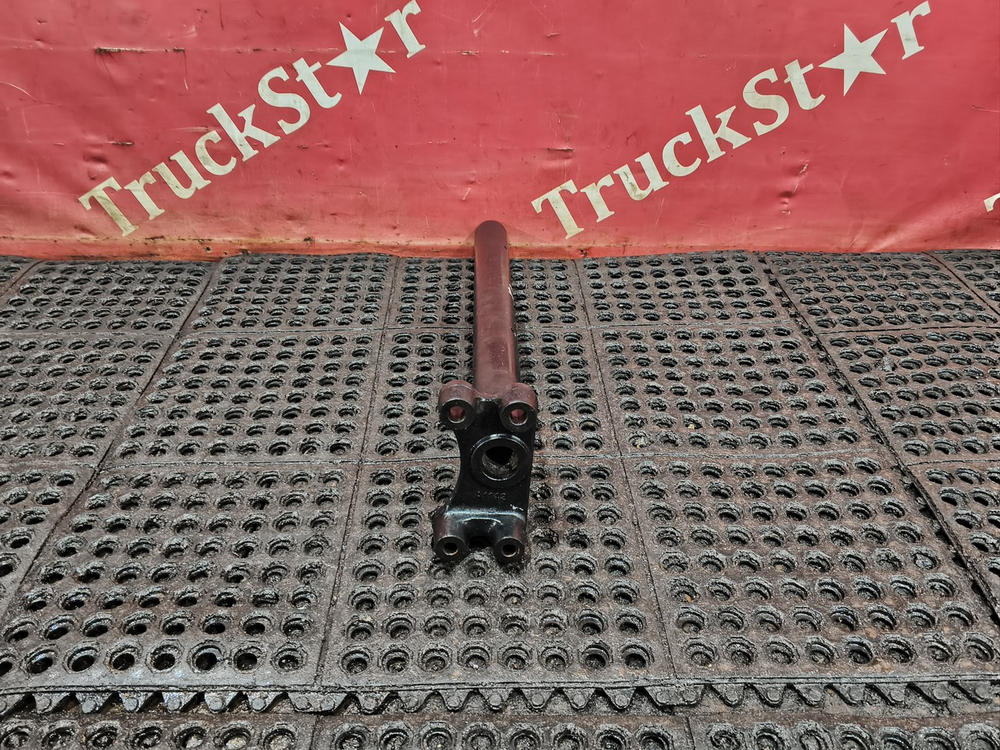 Кронштейн крыла задний правый 2023г