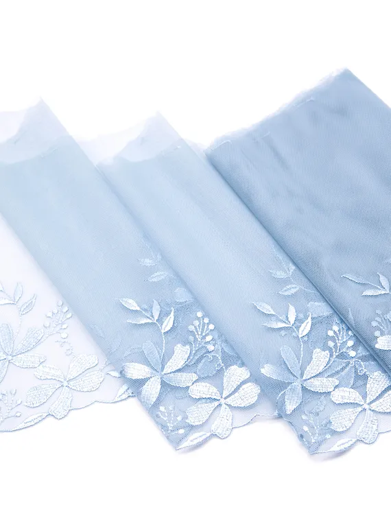 05-113 Вышивка на неэл. сетке 22 см, голубой