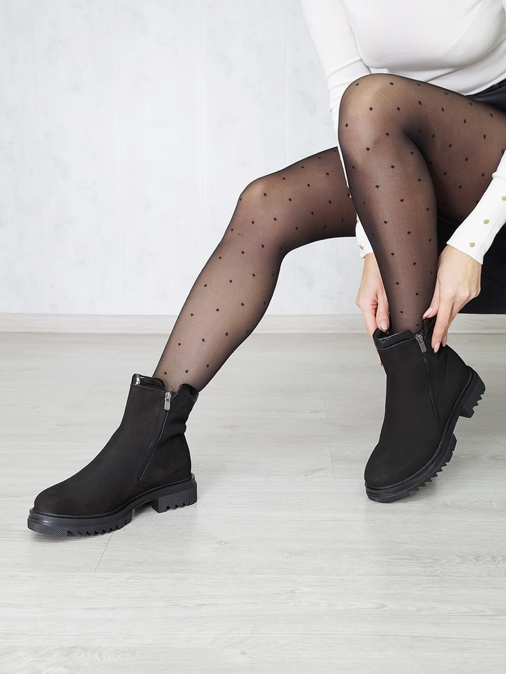 Полусапожки женские DEMMUR 7085-89