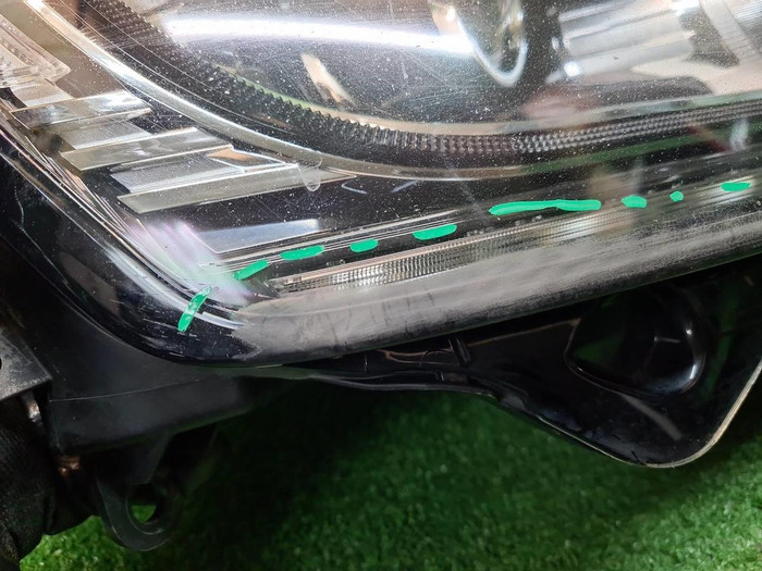 Фара правая Range Rover Vogue 4 L405 12-17 ксенон