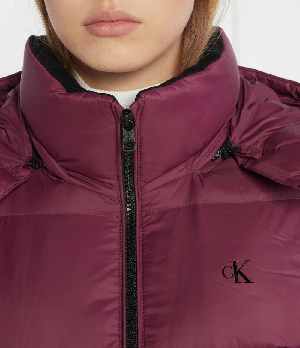 Пуховая куртка CALVIN KLEIN JEANS - фиолетовый(J20J221646)