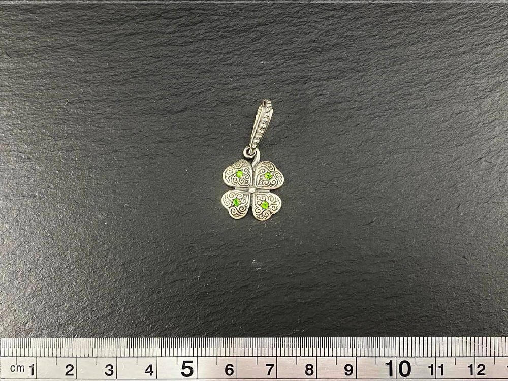 Подвеска "Клевер удачи"