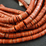 Яшма природная красная, бусины диски, 6мм, нить 10см