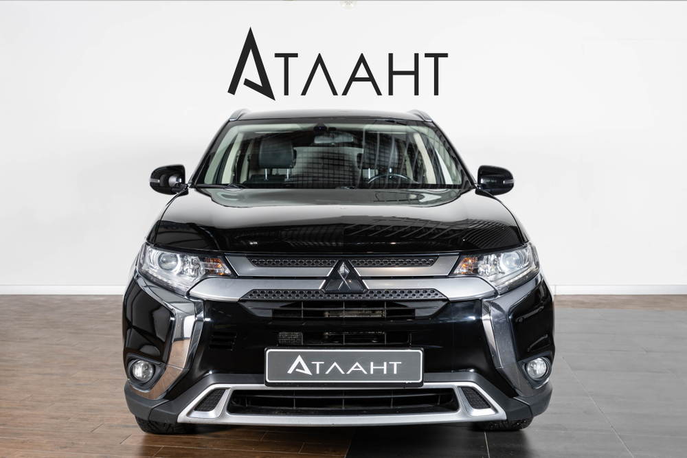 Mitsubishi Outlander, 2018 год
