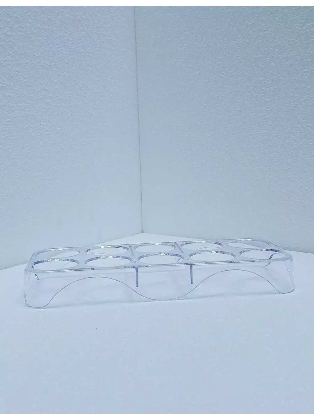 Лоток (Подставка, форма ) для яиц в холодильник 4698140100 (не поставляется) (заказывать 4698140400) Beko