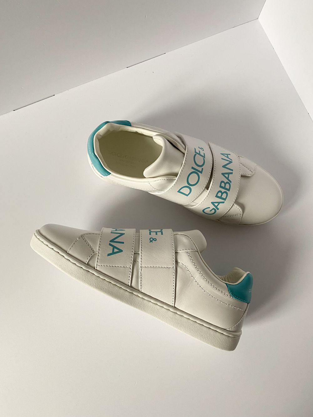 Новые кроссовки Dolce&Gabbana, 30