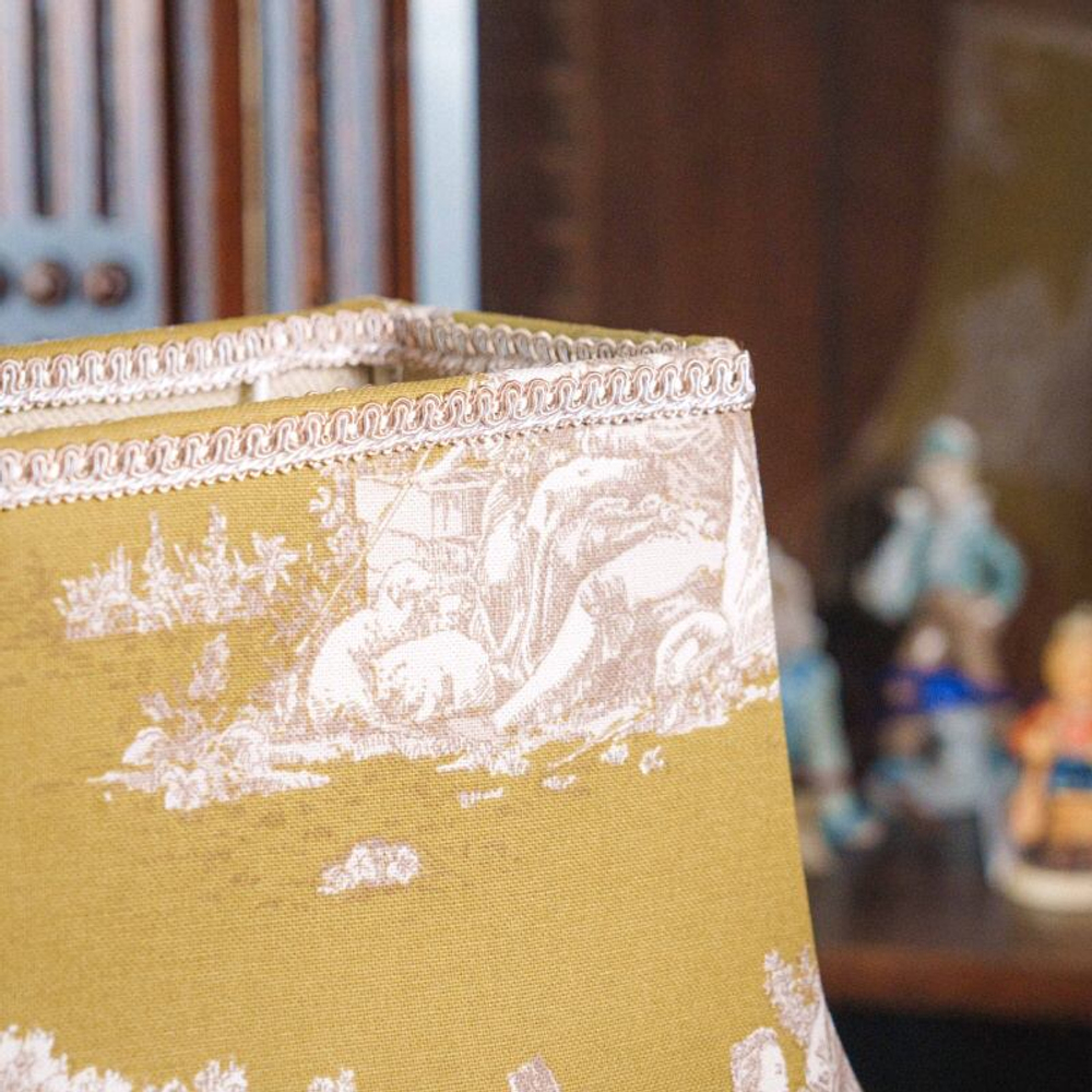 Парные настольные лампы в классическом стиле