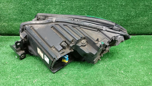 Фара правая Mercedes GLE W166 (2015-2018) LED