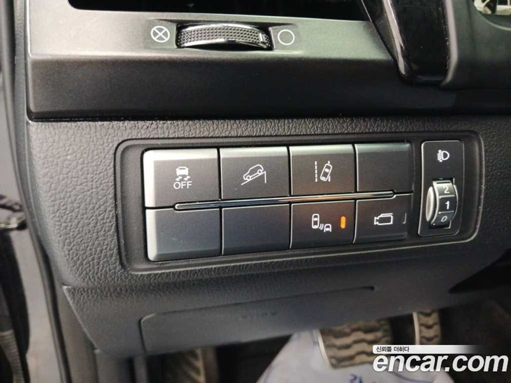 KG Mobility (Ssangyong) Rexton Sports KHAN Дизель 2.2 4WD (11.2020)